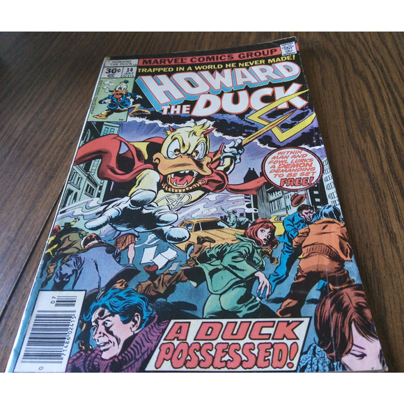 Howard The Duck #14 July 1977 Marvel Comics) - Picture 1 of 3